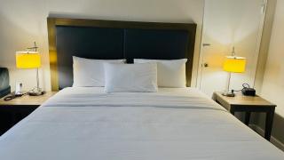 Silver Beach Hotel - 7