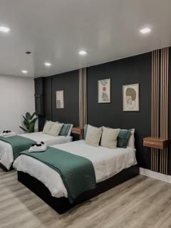 Casa Madrisqui Heated Pool Oasis 12 Guests Midway Keys & Miami - 3