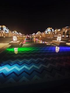 Palm Beach Piazza Beachfront lovely Apartment - 9