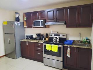 Family-Friendly Condo with Pool view, Walk to Jaco Beach - 3