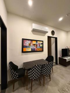 Skypark One Gulberg 2 bed apartment - 6