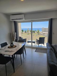 Stunning new beachfront condo 9th floor ocean view - 8