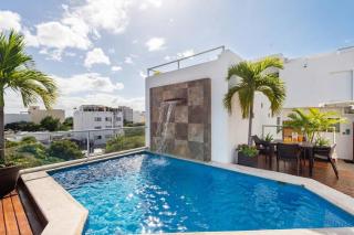 Bleu Balam - Rooftop Pool - 9 min Walk to Beach - 5