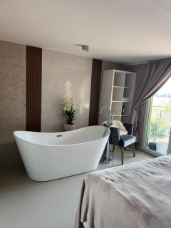River Pearl Bungalows - 2