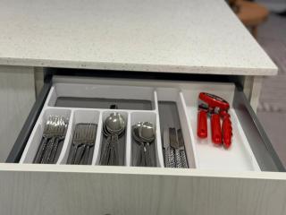 Modern 2BR Suite Near CTrain - 8