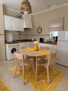 Cantinho da Praia Apartments - 9