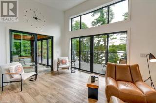 Spacious 6-Bedroom House Rental with Lake View in Tory Hill - 3