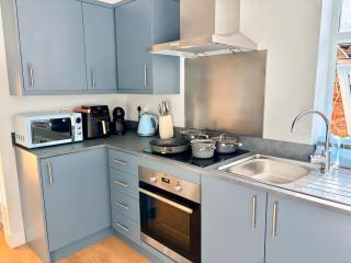 Brand New Studio Apartment York City Centre Near Train Station - York Minster with Terrace - 3