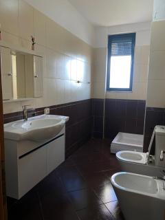 Cozy Apartment With Balcony - 7