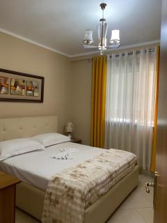 Cozy Apartment With Balcony - 6