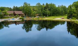 Lake Community House with Hot Tub & 3BR 6 Beds - 7
