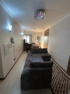 Apartamento confortável e bem localizado - 0