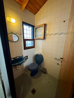 Mendohaus - Besares - 1