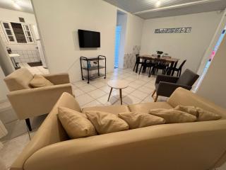 Quartos com AR no centro - Garagem - check in 24h - 3