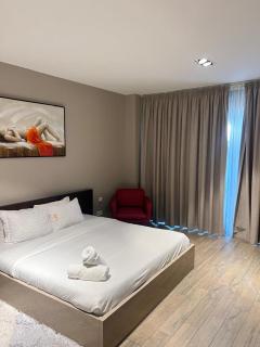 Pearl properties one bedroom apartment - 1