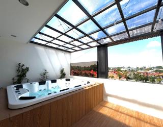 Dasma stay - Private Jacuzzi and Skyline Views - 3