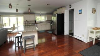 Second Floor Condo - Pool - 4 Bedrooms - West Cape May - 2