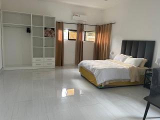 One bedroom House Near Twin Palm Mall - 0