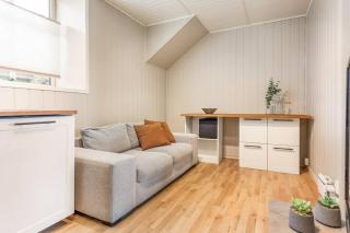 GG6 - Cozy 2BR City Center Apartment - 9