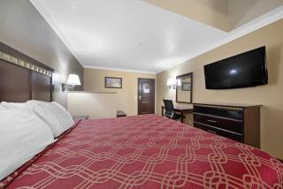 Econo Lodge Inn & Suites Fallbrook Downtown - Fallbrook - 4