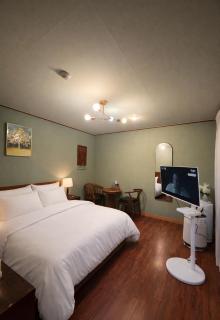 Gangneung Wheel Hotel - 6