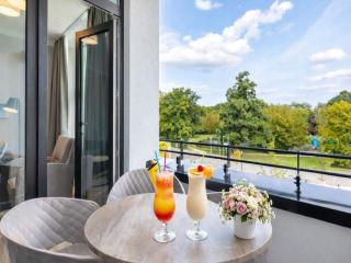Modern family beach stay - 1