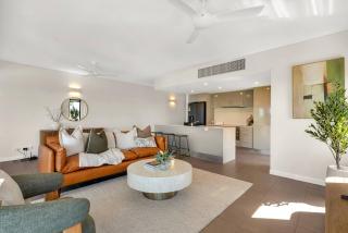 Amalfi - Beachside Living with Pool & Oceanviews - 4