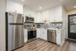 The Islander- Luxurious Island Oasis - 5