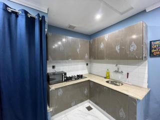 1 Bedroom Apartment for Rent in Lahore - 4