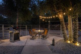 Yosemite Sunrise Retreats - 2 Homes, 4000 Sqft, Epic Family Reunion - 6