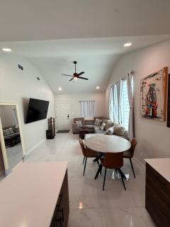 Newly build 2 bedroom 2 bathrooms condo - 4