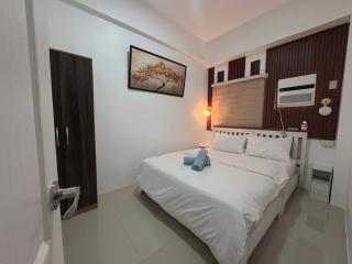 Near Mactan Intl Airport FlyIn Staycation - 1