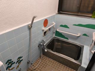 4 minute walk from the station,USJ33min KIX48min Namba10min, Convenience store, coin laundry, public bath, all 1 minute walk Kitakagaya INN OSAKA , 6 ppl, Near Namba to 10min,駅近徒歩4分一軒家貸切北加賀屋駅からなんば駅まで10分 - 9