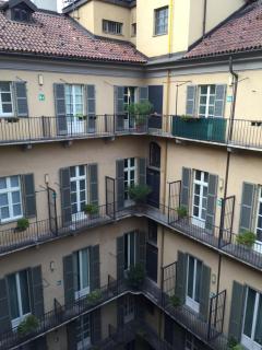 Le Petit Hotel - Turin - 6