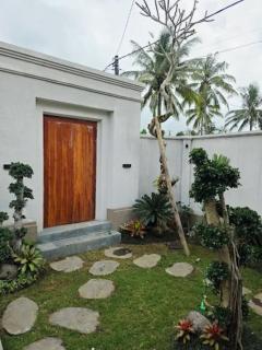 Loka Subha Guest House - 8