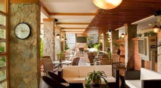 Chocolate and Berries Hotel - 3