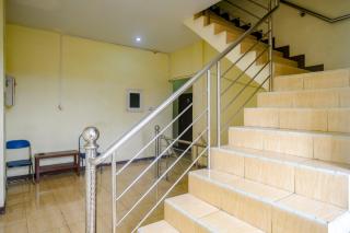 RedDoorz At Jalan Japaris Medan - 7