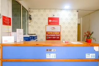 RedDoorz At Jalan Japaris Medan - 4