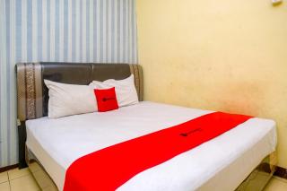 RedDoorz At Jalan Japaris Medan - 0