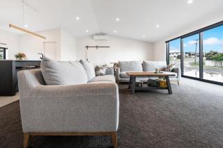 Beach Days & Relaxing Stays - 1