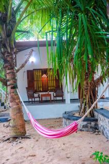 Shehani Beach Bungalow - 5