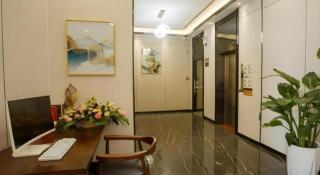 Green Tree Inn Express Yulin Chinese Medicine Port - 1