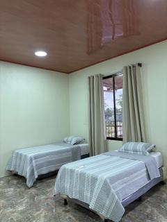 Hospedaje Alejandra - 0