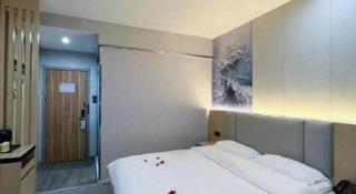 Super 8 Hotel Dingzhou Chongwen Street - 8