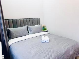 Stylish Apartment & Near Arbat Walk Street & Mega Park - 0
