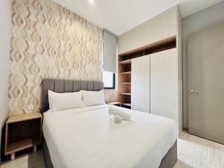 sea view 2BR luxury bayan lepas usm airport FIZ - 3