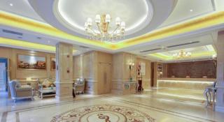Vienna Hotel Sichuan Ganzi 318 National Highway Yajiang - 8