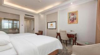 Vienna Hotel Guangzhou Baiyun College Jinyuan Plaza - 3