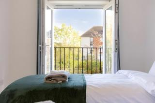 Free Parking in Warrington, Ideal for contractors, Pool Table, Long stays - 9