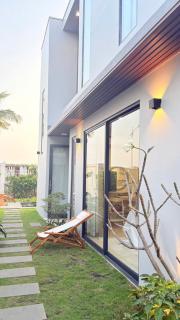 Casare On The Beach Villa - 8